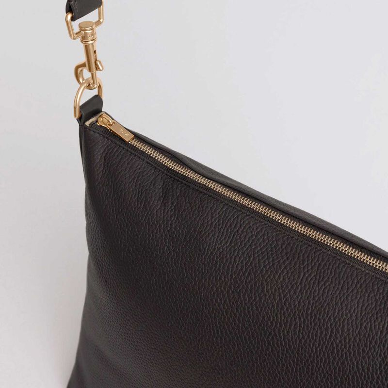 Yu Mei Braidy Bag image number 3